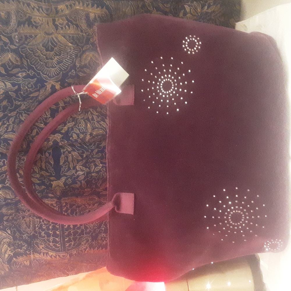 Bath and Body Works Be Merry Purple Velvet Bag Rhinestone Starburst New With Tag